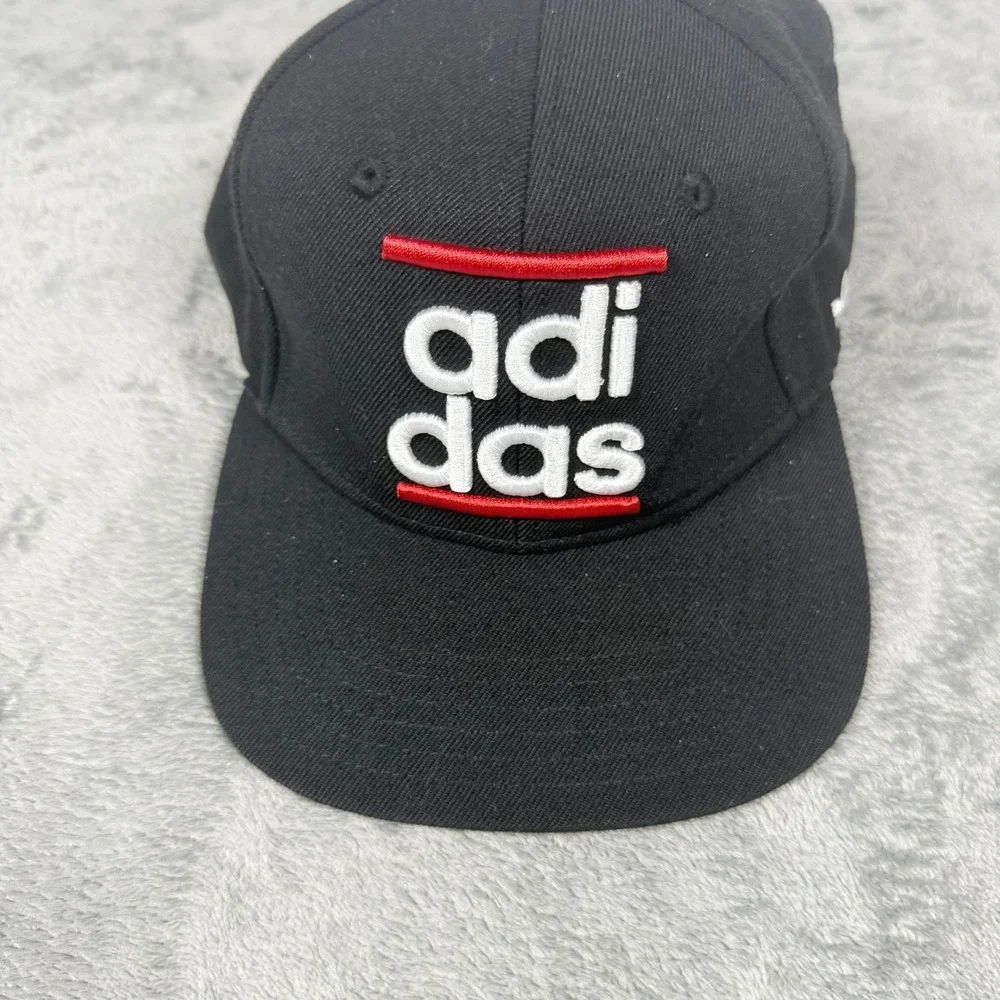 Adidas Snapback Hat Black Red White Trefoil Logo Cap